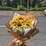 🌻 5 Pcs Sunflower Bouquet – Bright, Bold & Full of Joy