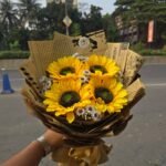 🌻 Artificial Sunflower Bouquet – Everlasting Beauty & Brightness