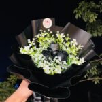 🖤 Artificial Black Rose Bouquet – Bold, Mysterious & Everlasting