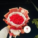 🌹 Ribbon Rose Bouquet – Elegant, Stylish & Gift-Ready