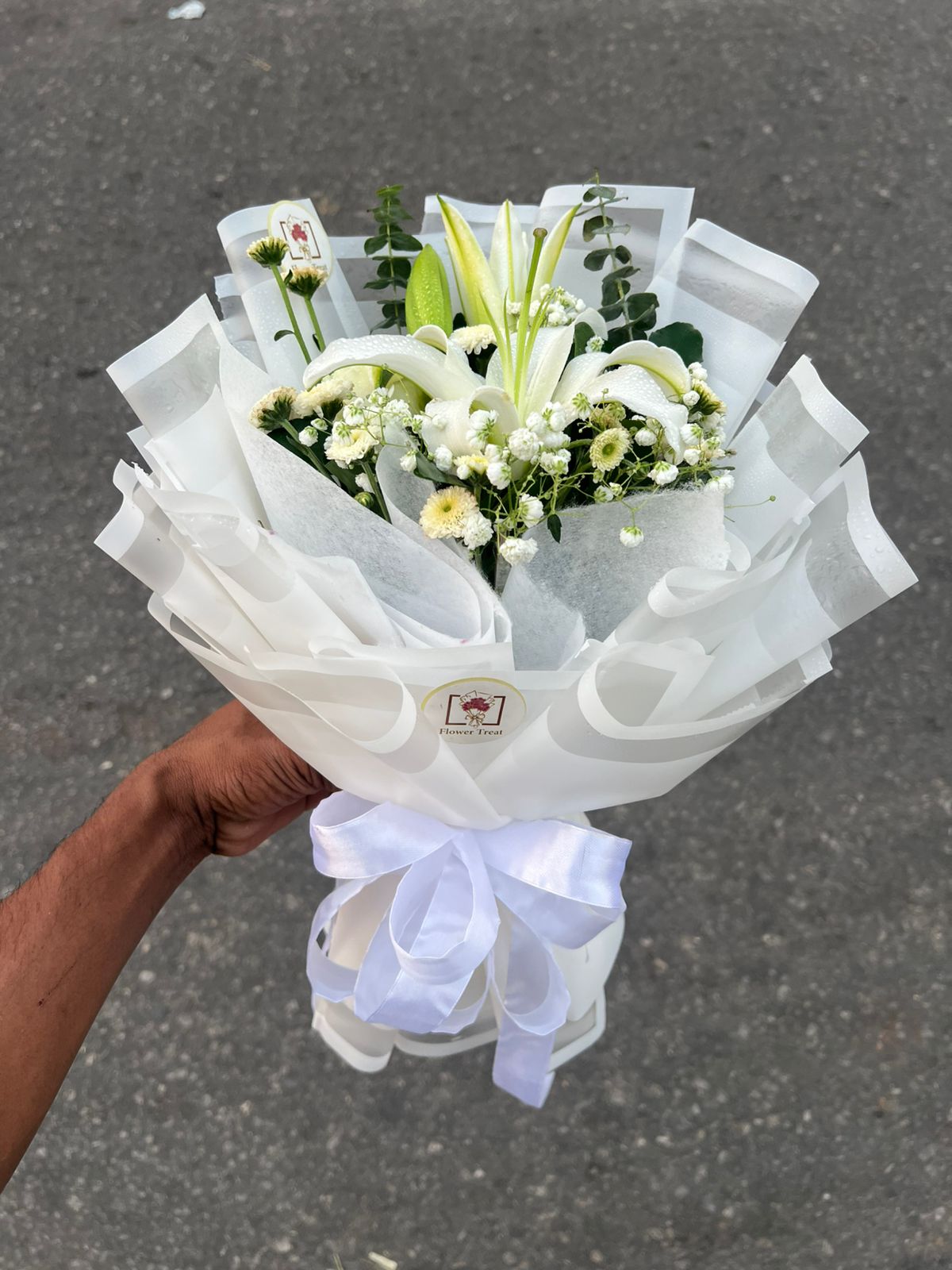 WhatsApp Image 2025-12-27 at 6.52.54 PM (1) 🌸 Lily Bouquet – Elegant, Fresh & Fragrant - Image 1