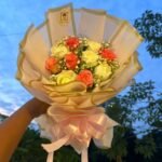 🌹 Mixed Rose Bouquet – Colorful, Elegant & Heartfelt