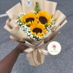 🌻 3 Pcs Sunflower Bouquet – Cheerful, Bright & Fresh