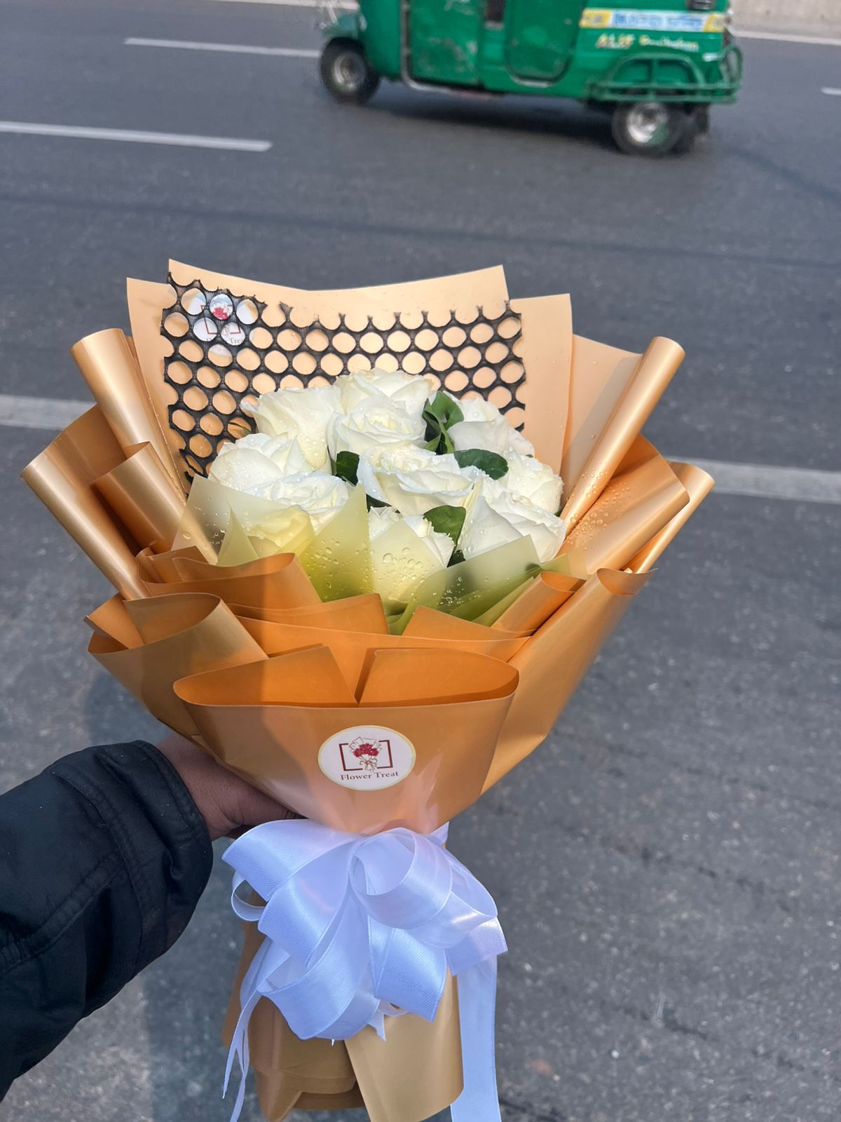 WhatsApp Image 2026-02-01 at 6.03.05 PM 🤍 White Rose Bouquet – Elegant, Fresh & Timeless - Image 1