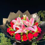 🌸🌹 Lilies & Red Rose Bouquet – Elegant, Romantic & Fresh