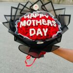 Happy mother's Day red rose bouquet
