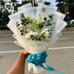 White Lily Bouquet (Pristine, Elegant & Regal)
