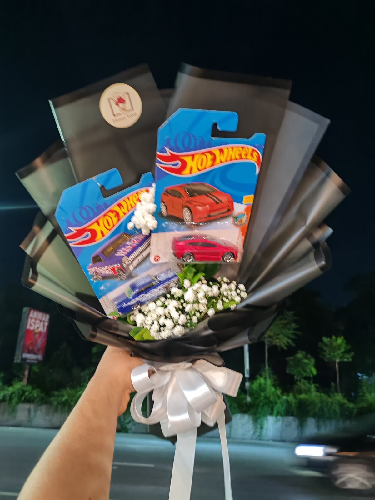 WhatsApp Image 2026-09-28 at 11.52.24 AM Hot Wheels Bouquet (Bold, Playful & High-Octane Luxury) - Image 1