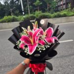 Red Lily Bouquet (Bold, Passionate & Regal)