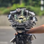 Black Rose Bouquet (Gothic, Luxury & Statement)